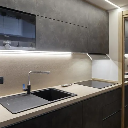 Hellochalet - Pandora Mountain View With Jacuzzi, Garage And Storage Breuil-Cervinia