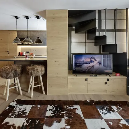 Hellochalet - Pandora Mountain View With Jacuzzi, Garage And Storage Apartamento Breuil-Cervinia