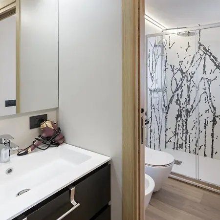 Hellochalet - Pandora Mountain View With Jacuzzi, Garage And Storage *