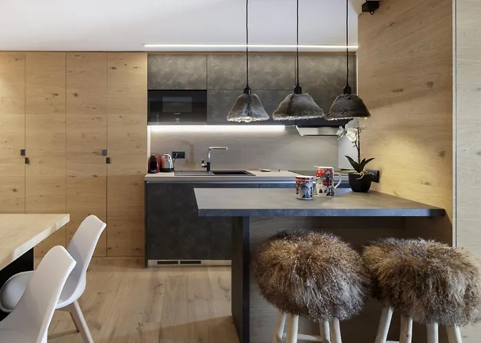 Hellochalet - Pandora Mountain View With Jacuzzi, Garage And Storage Daire *