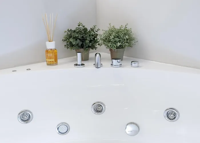 Hellochalet - Pandora Mountain View With Jacuzzi, Garage And Storage 布勒伊-切尔维尼亚