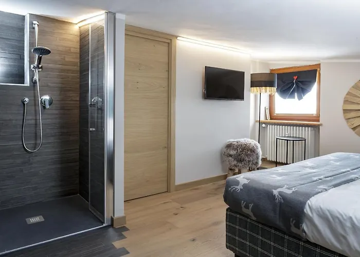 Hellochalet - Pandora Mountain View With Jacuzzi, Garage And Storage * Breuil-Cervinia